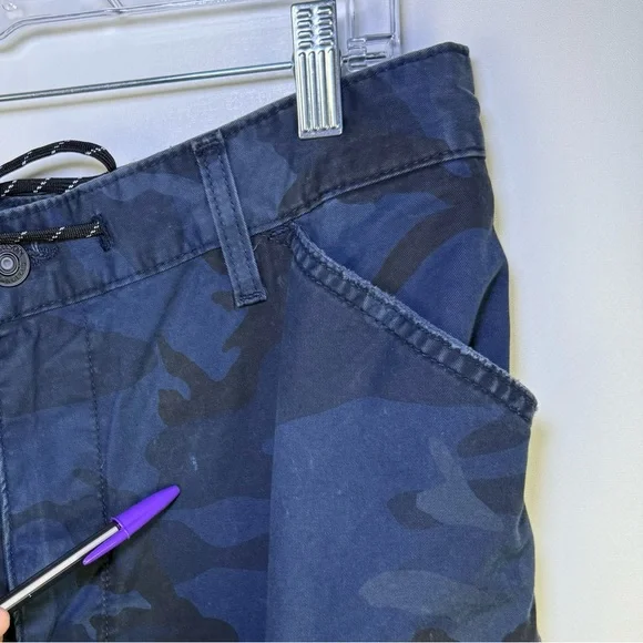 Hudson Jeans Navy Camouflage Cargo Pants - Picture 14 of 14